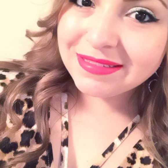 Meet your Posher, Deysi - Picture 1 of 1